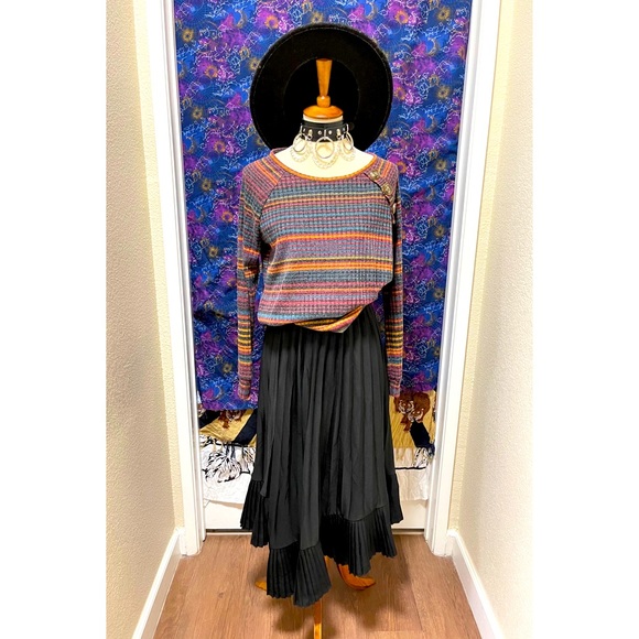 🌈 Lovely cozy striped top - Picture 9 of 11